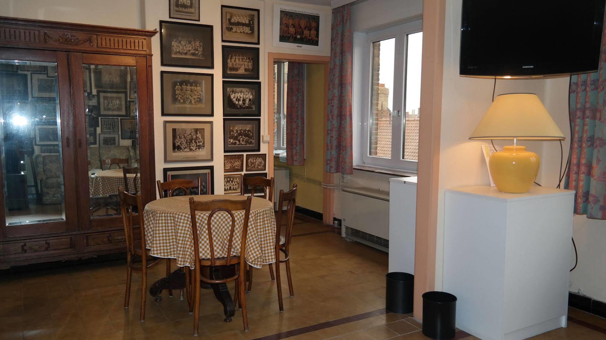De Bonte Os Hotel & Tower Roeselare Εξωτερικό φωτογραφία