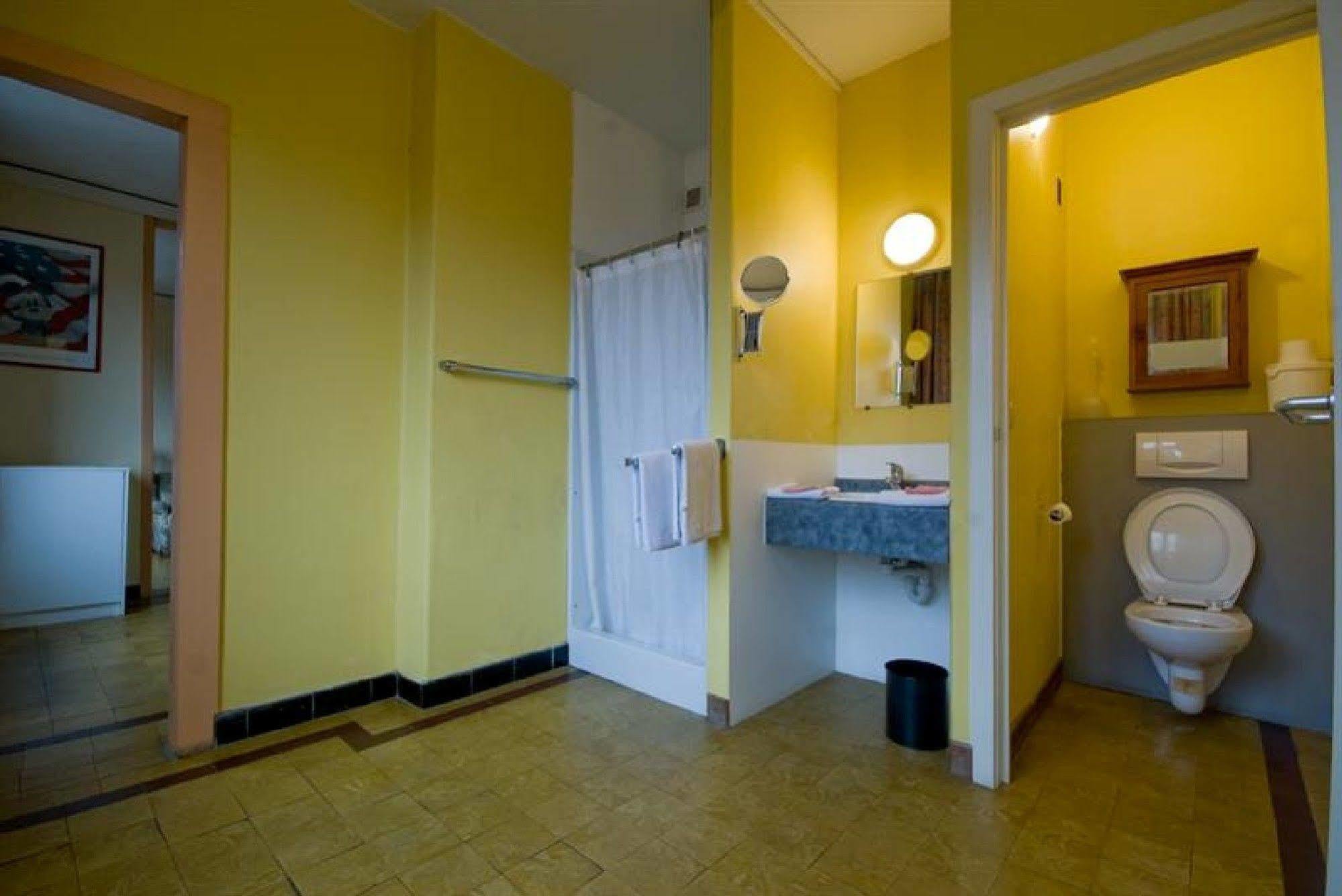 De Bonte Os Hotel & Tower Roeselare Εξωτερικό φωτογραφία